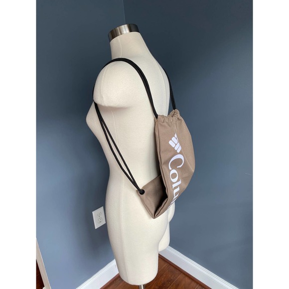 Columbia taupe drawstring backpack NWOT - Picture 8 of 9